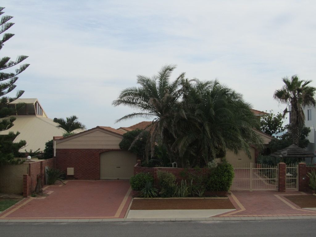 15 Eastcott Way, TARCOOLA BEACH, WA 6530