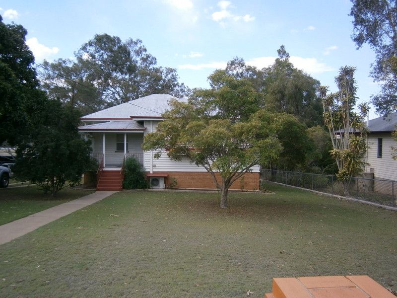 27 Waterworks Road, NORTH IPSWICH, QLD 4305