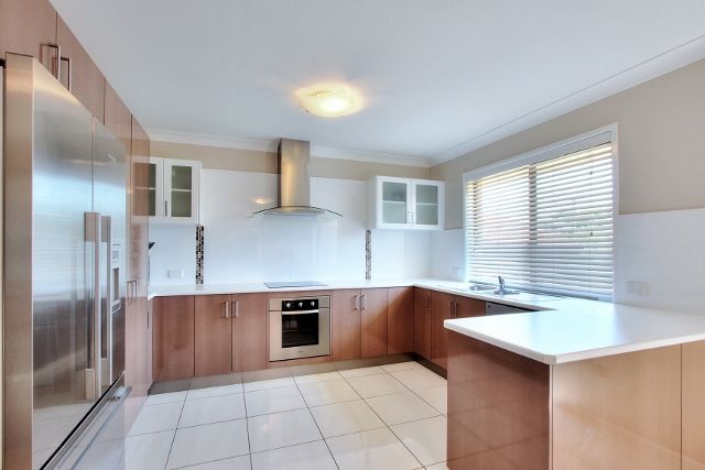29 Jilbard Drive, SPRINGWOOD, QLD 4127