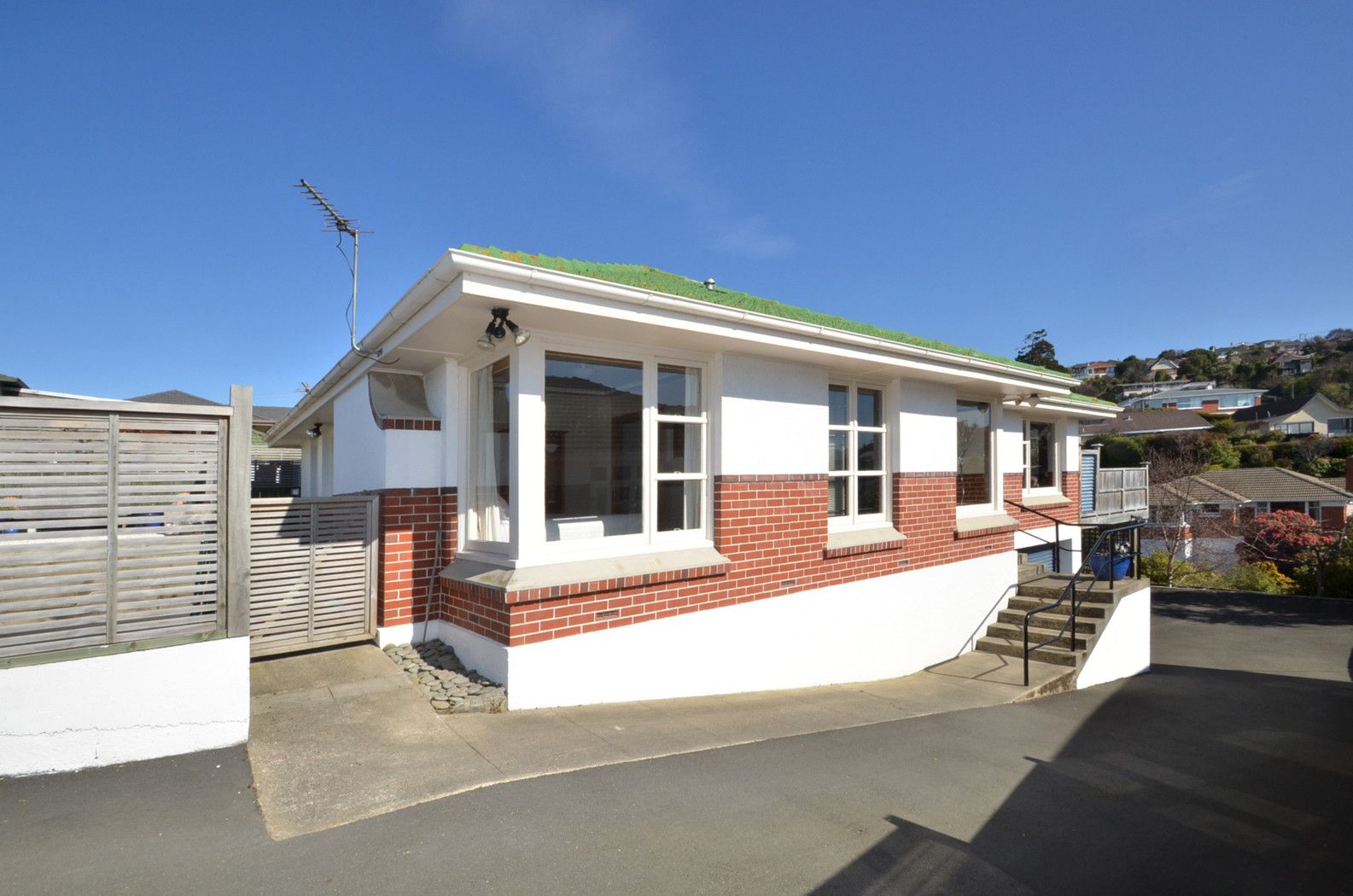 83 Easther Crescent, KEW, Dunedin City