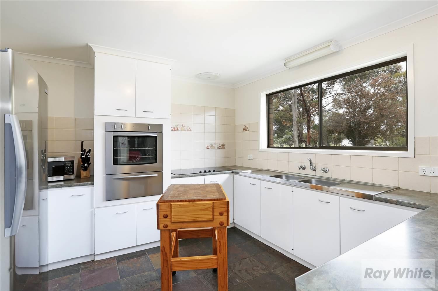 260 Plains Road, LARA, VIC 3212