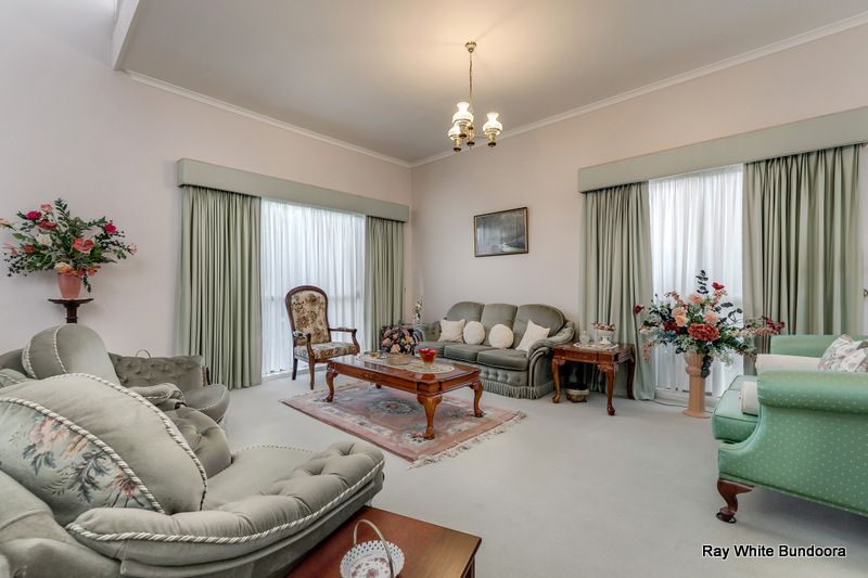 76 Cheadle Crescent, BUNDOORA, VIC 3083