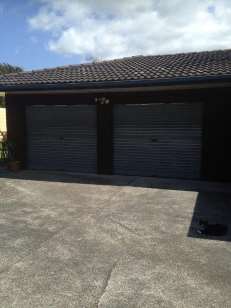 42 Carlton Crescent, MARAETAI, Manukau City