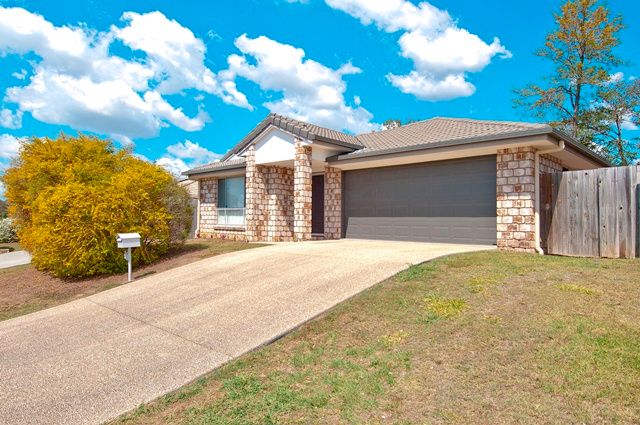 7 Highfields Court, LOGANLEA QLD 4131