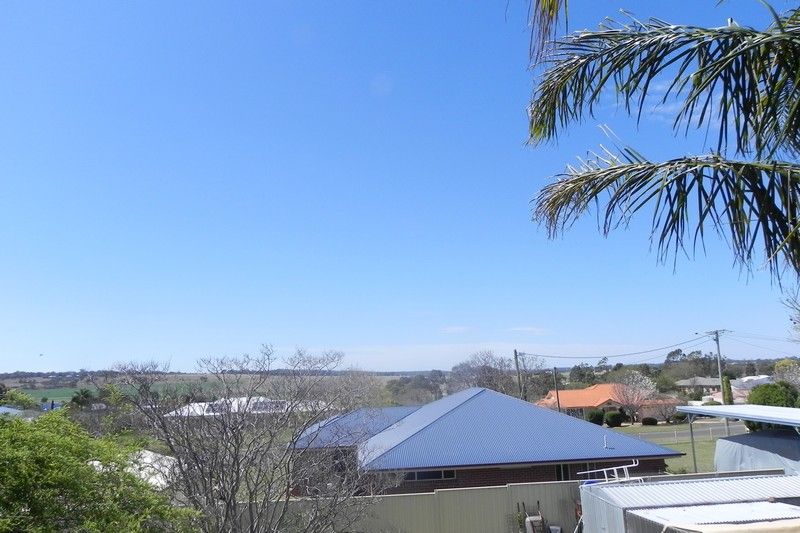 10 Beresford, PITTSWORTH, QLD 4356