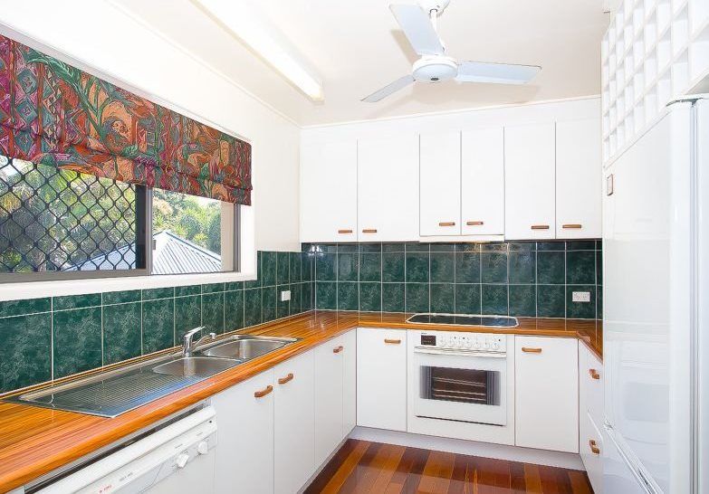 13 Kangaroo Avenue, BONGAREE, QLD 4507