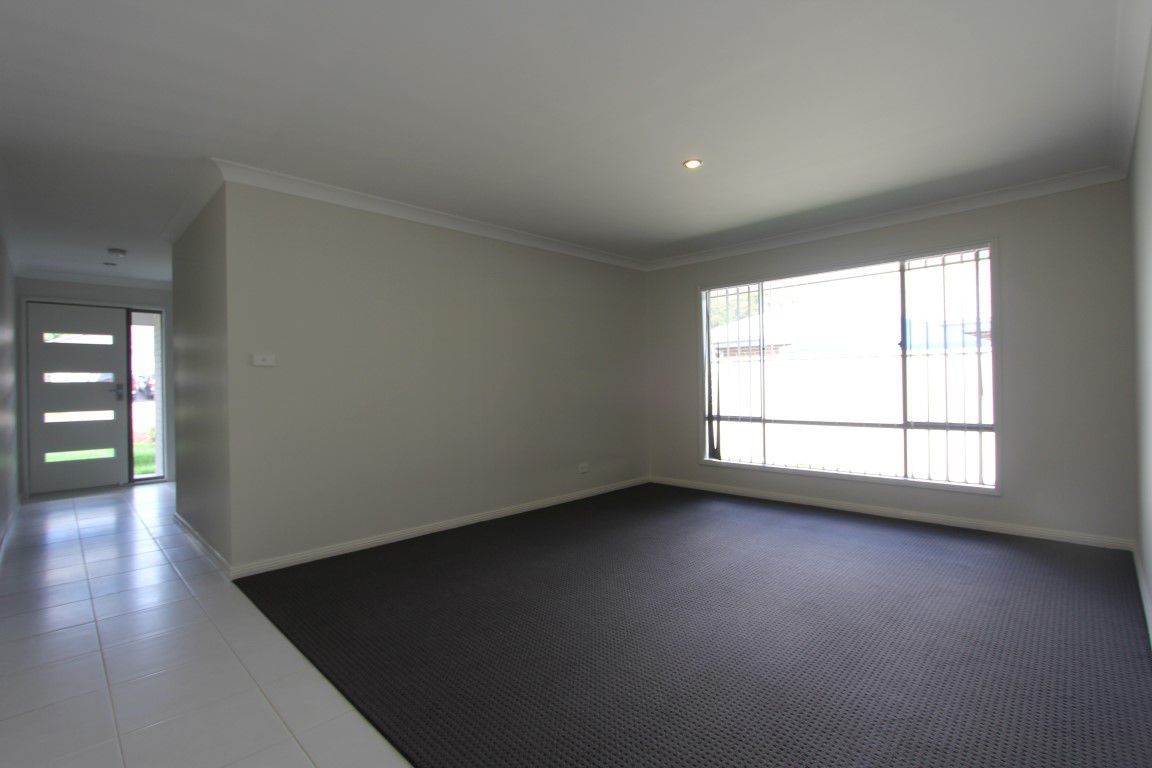 36 De'Lisle Drive, WATANOBBI, NSW 2259