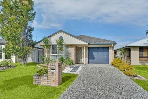27 O'Reilly Drive, CALOUNDRA WEST QLD 4551