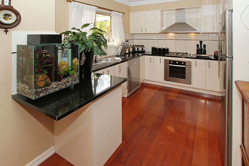 7/4 Spring Street, THOMASTOWN, VIC 3074