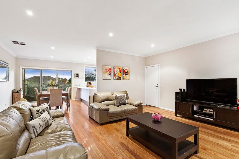 2/6 Hourigan Avenue, CLAYTON, VIC 3168