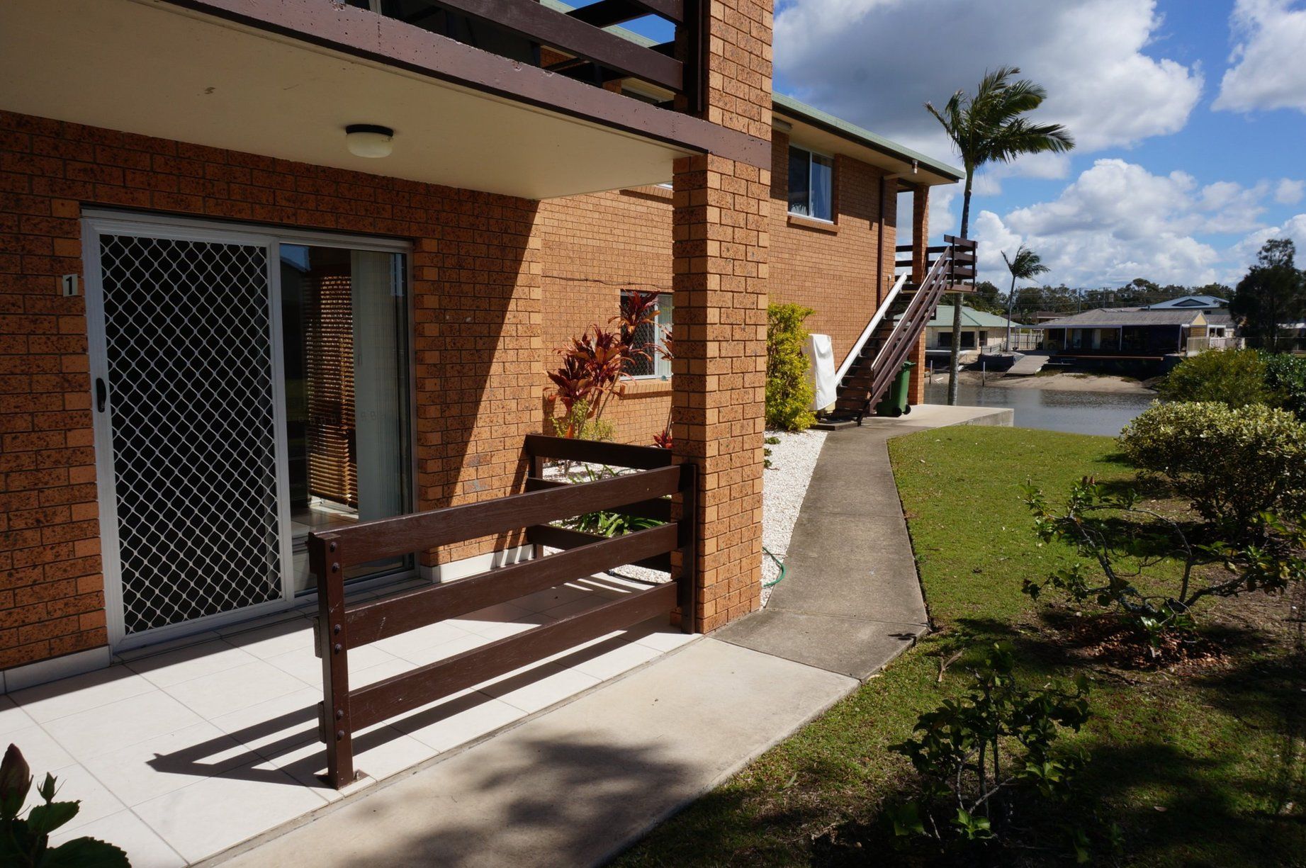1/24 Akeringa Place, MOOLOOLABA, QLD 4557