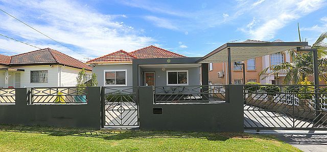 58 McMahon Road, YAGOONA NSW 2199