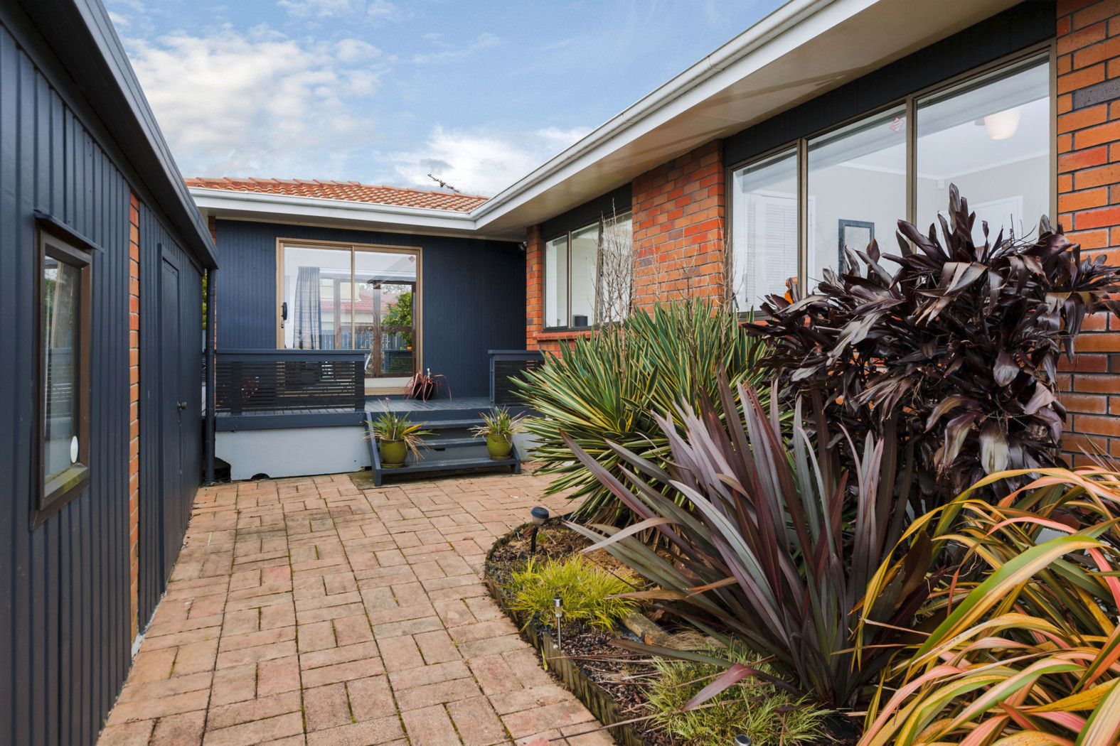 3 Cherry Road, BUCKLANDS BEACH, Manukau City