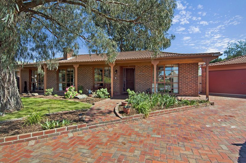14 Oriole Court, CARRUM DOWNS VIC 3201