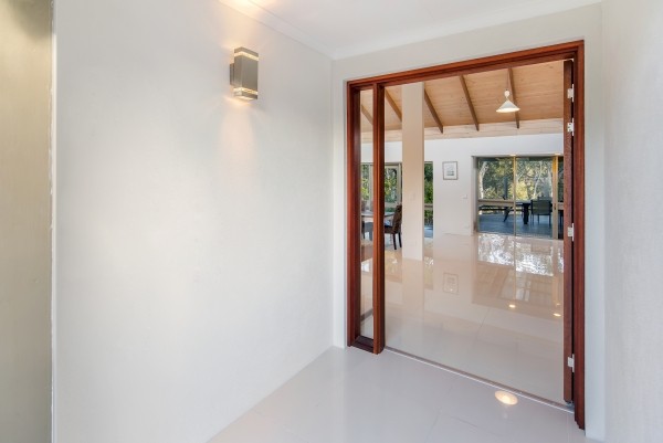 4 Bray Street, DICKY BEACH, QLD 4551