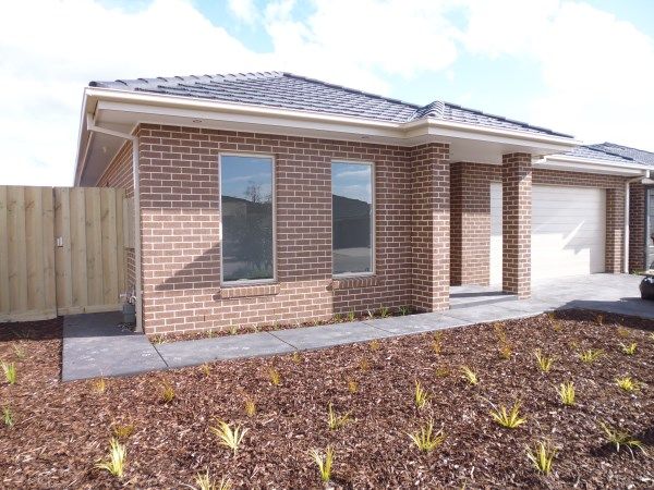 3 Paradise Way, SKYE, VIC 3977