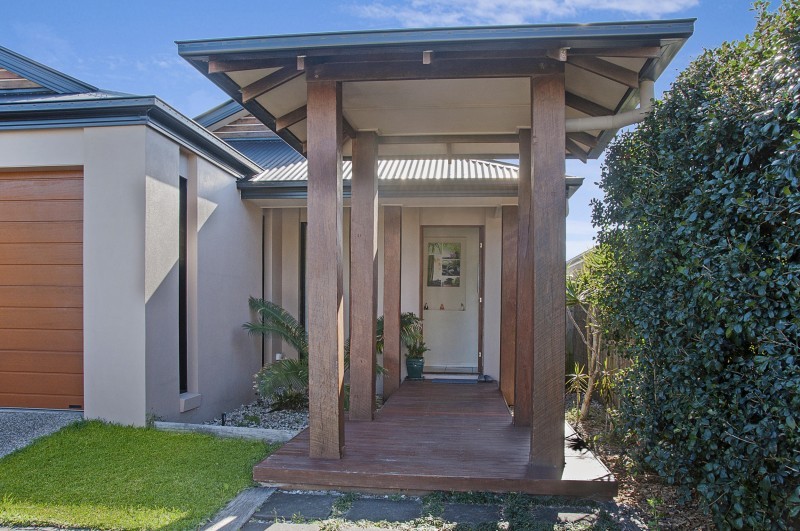 10 Carbeen Place, MERIDAN PLAINS, QLD 4551