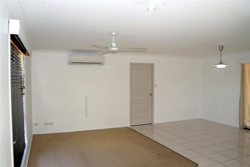 25 Whitbread Road, CLINTON, QLD 4680