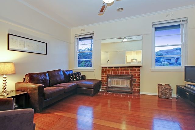 4 Armstrong Street, RESERVOIR, VIC 3073