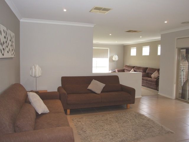 11 Dianella Way, COWES, VIC 3922