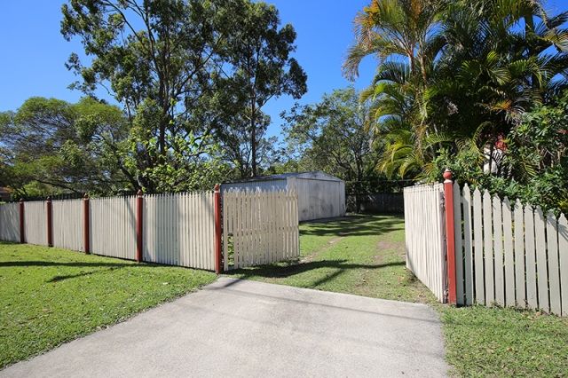 1 Lurnea Crescent, MOUNTAIN CREEK, QLD 4557