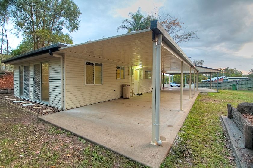 18 Border Court, BRASSALL, QLD 4305