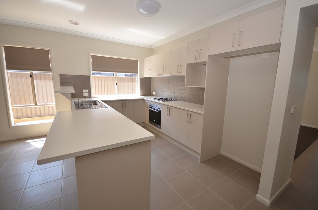 26 Wilmot Street, Lucas, VIC 3350