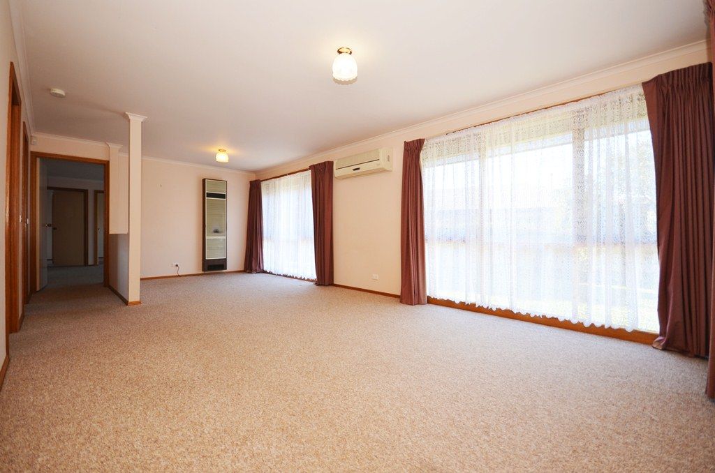 312 Otway Street South, CANADIAN, VIC 3350