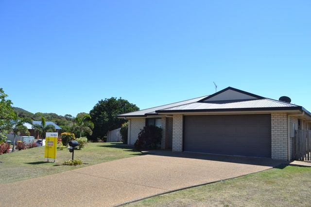 1 Priors Pocket Road, PACIFIC HEIGHTS, QLD 4703