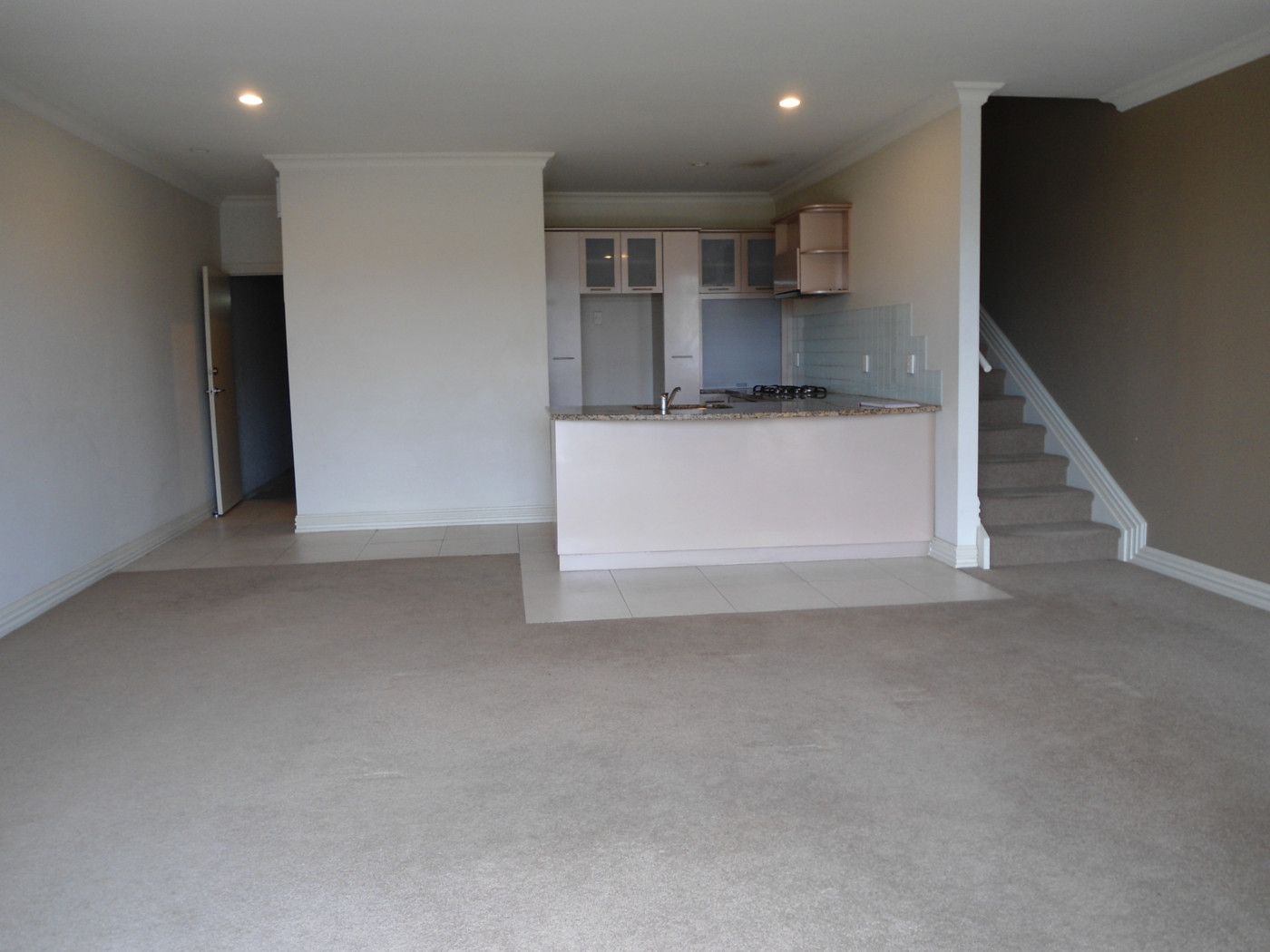 6/126 Stancombe Road, FLAT BUSH, Manukau City