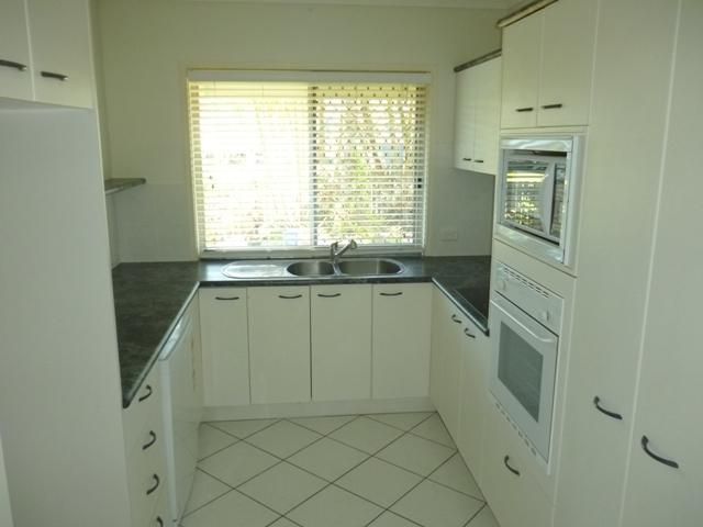 1/20 Baden Powell Street, MAROOCHYDORE, QLD 4558