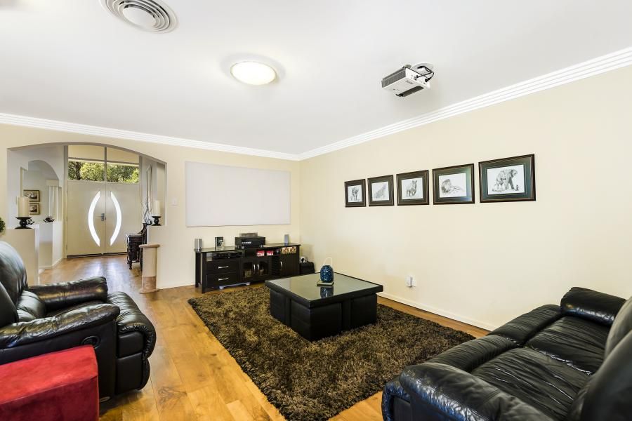 103 Laurel Street, HEATHWOOD, QLD 4110