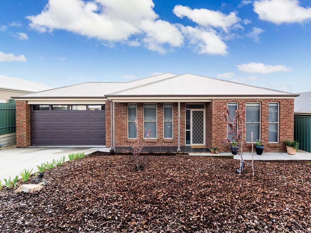 9 Bulbeck Road, NAIRNE, SA 5252