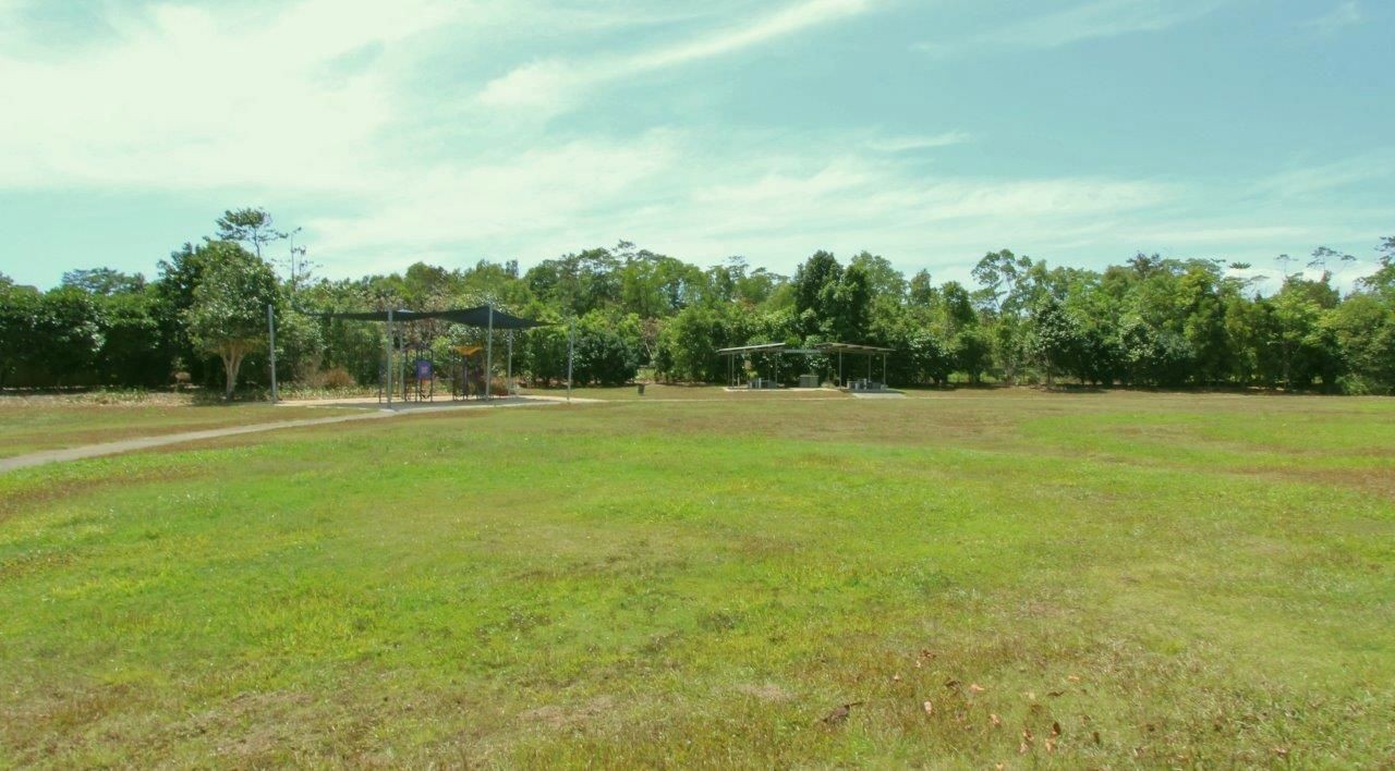 73 Landsborough Drive, SMITHFIELD, QLD 4878