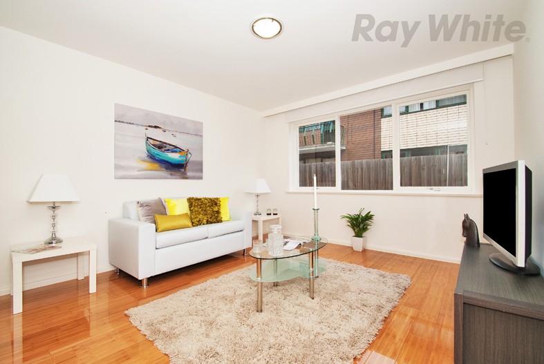 3/6 McColl Court, BRUNSWICK WEST, VIC 3055
