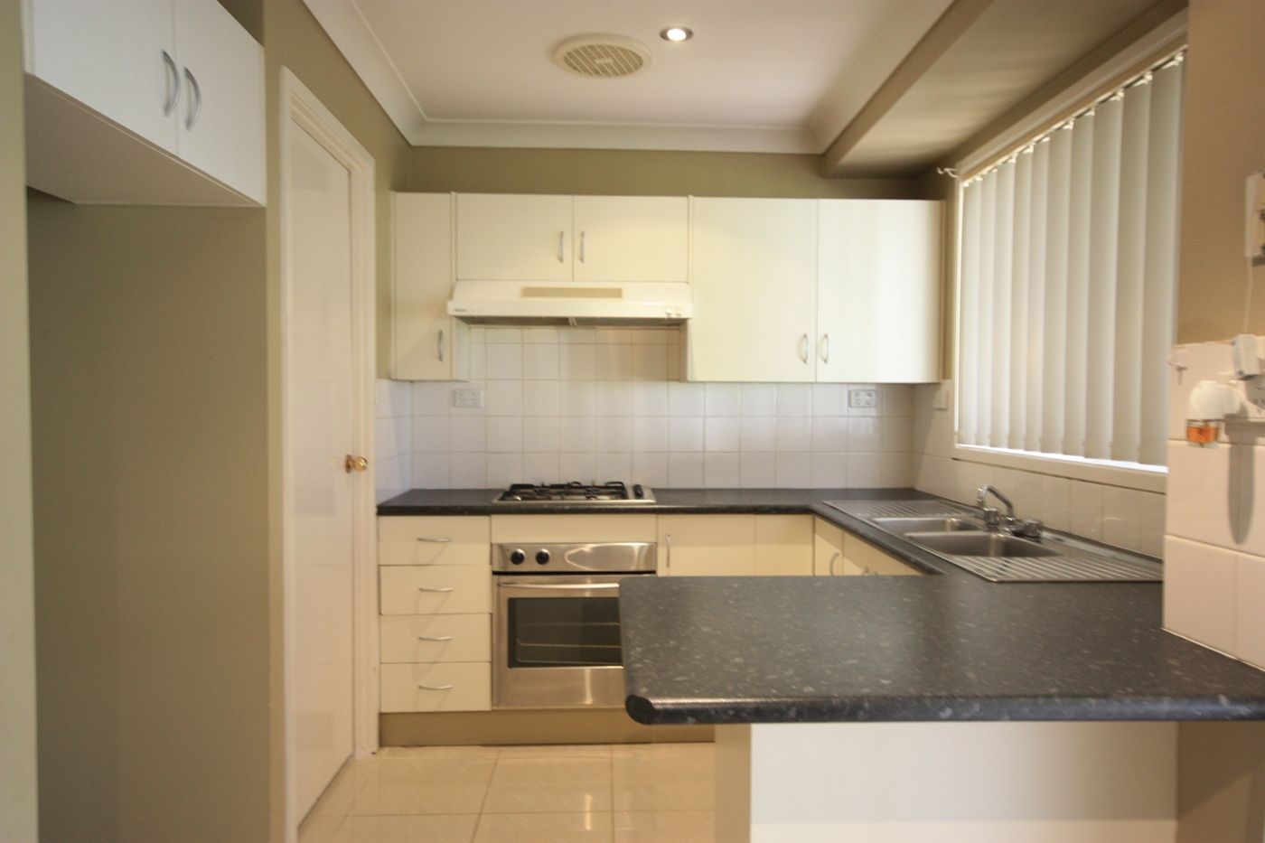 15 McEwan Circuit, MOUNT ANNAN, NSW 2567