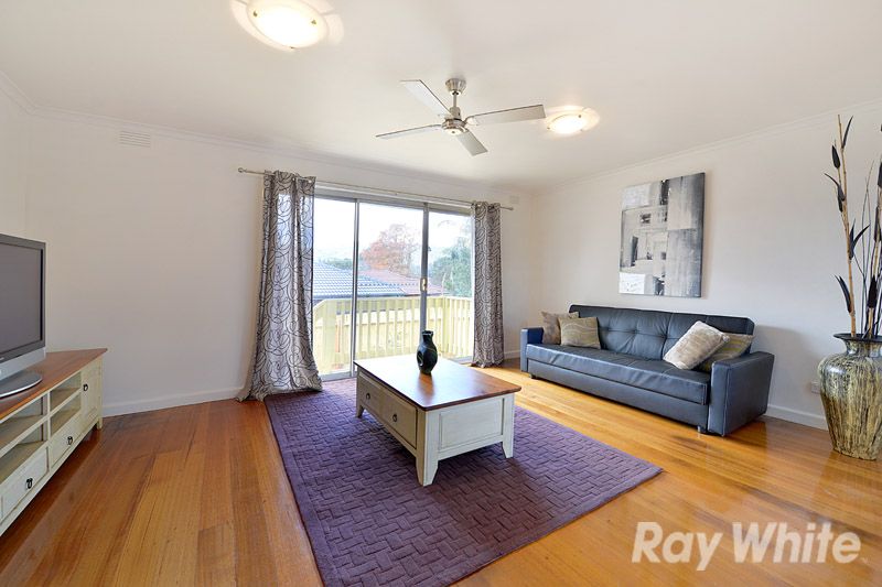 1/33 Lydford Road, FERNTREE GULLY, VIC 3156