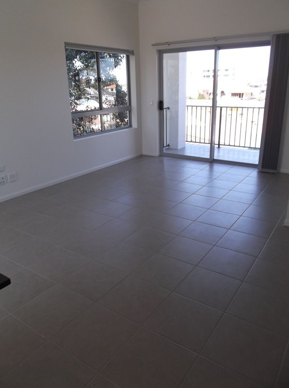 10/77 Brighton Street, BIGGERA WATERS, QLD 4216