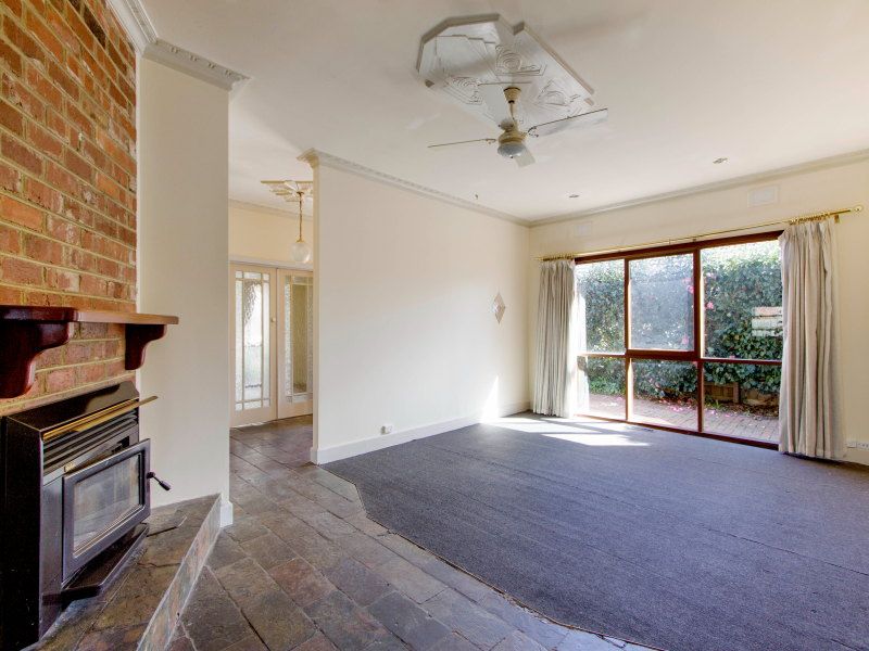 25 Mereweather Avenue, FRANKSTON, VIC 3199