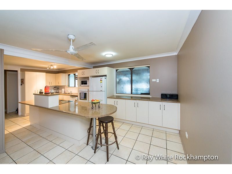290 Ford Street, BERSERKER, QLD 4701