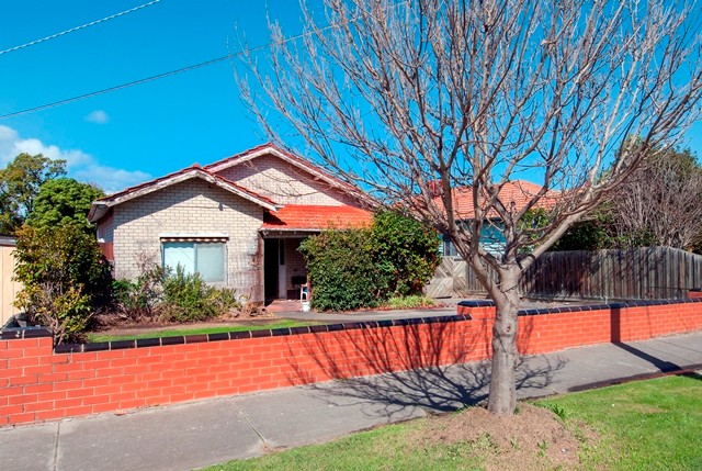12 Lane Crescent, RESERVOIR, VIC 3073