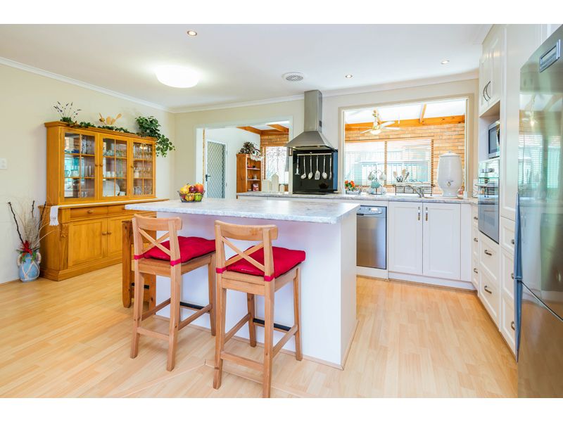 2 Gigas Court, ROCHEDALE SOUTH, QLD 4123