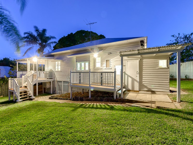 14 Myall Street, NORMAN PARK, QLD 4170