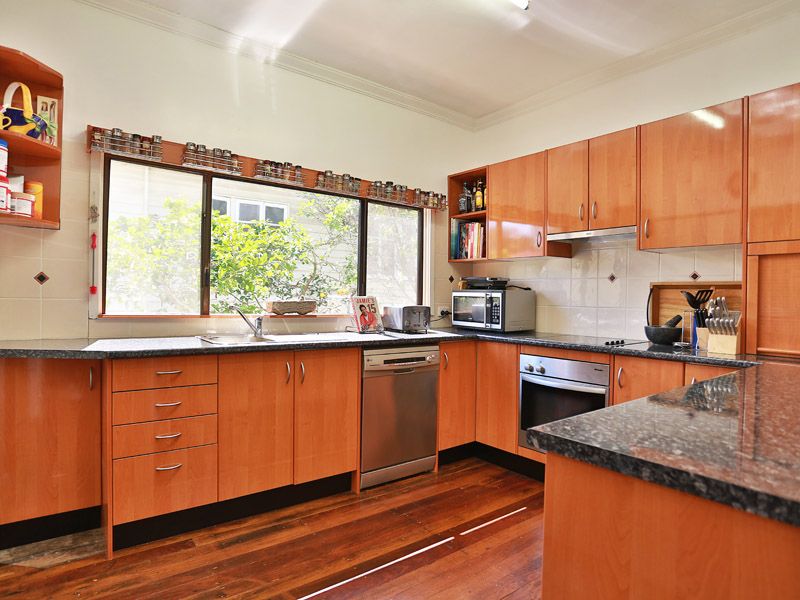 161 Normanhurst Road, BOONDALL, QLD 4034
