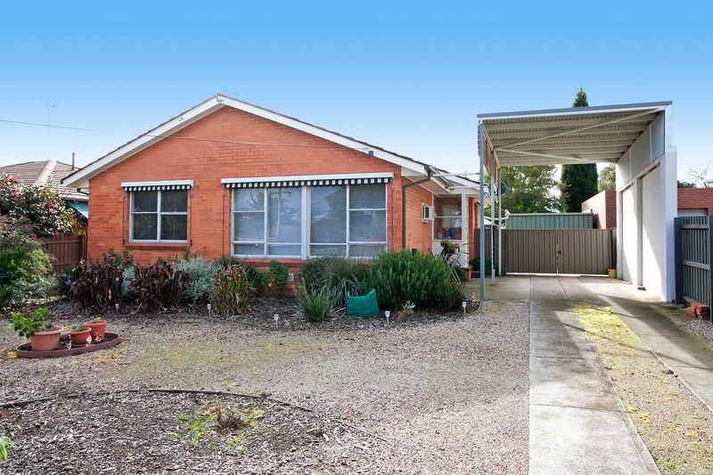 18 Buangor Street, CORIO VIC 3214