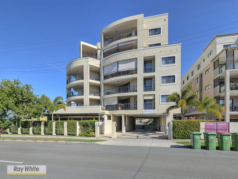 3 Rock Street, SCARBOROUGH QLD 4020