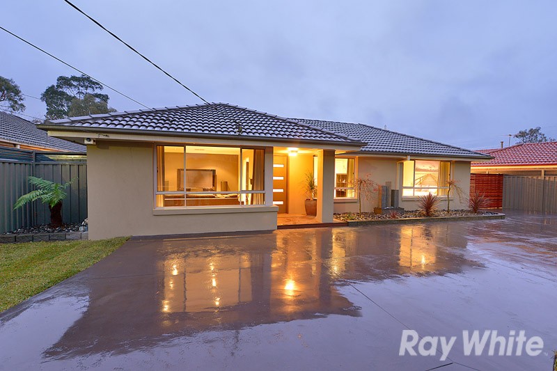19 Philip Road, KNOXFIELD, VIC 3180