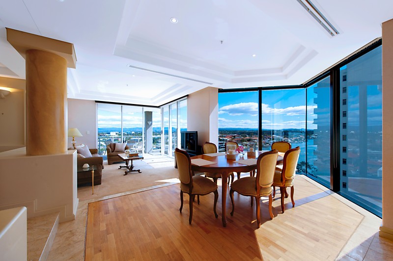 9/20 Riverview Parade, SURFERS PARADISE, QLD 4217