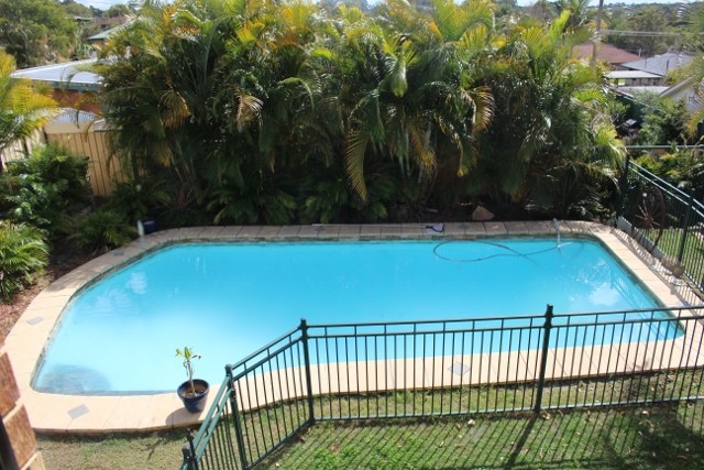 5 Bawden Court, ROCHEDALE SOUTH, QLD 4123