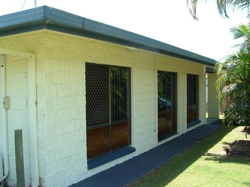12 Vanda Street, Torquay, QLD 4655